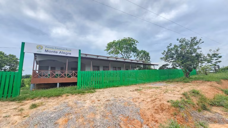 Unidade de sala única, que atenderá 17 alunos da região, foi totalmente reconstruída para oferecer segurança e conforto