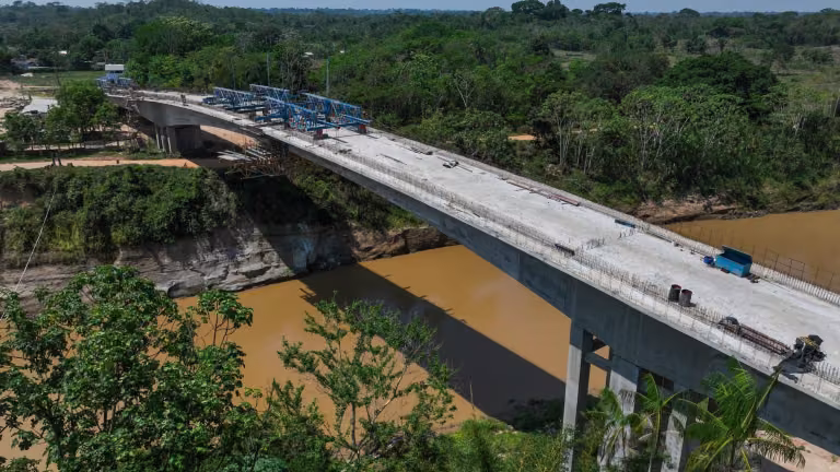 Ponte da Sibéria (Ponte Josimar Oliveira), em Xapuri