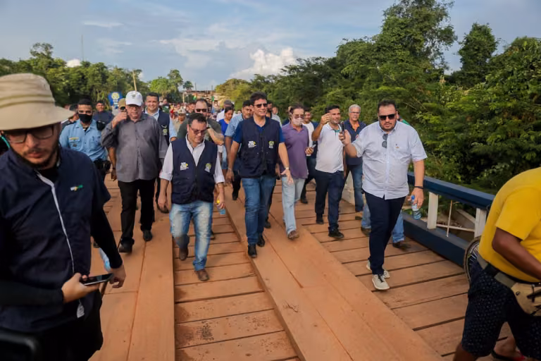 Gladson Cameli garantiu a integração social e comercial entre Plácido de Castro e o município de Bella Flor, na Bolívia, com a ponte sobre o Rio Rapirrã
