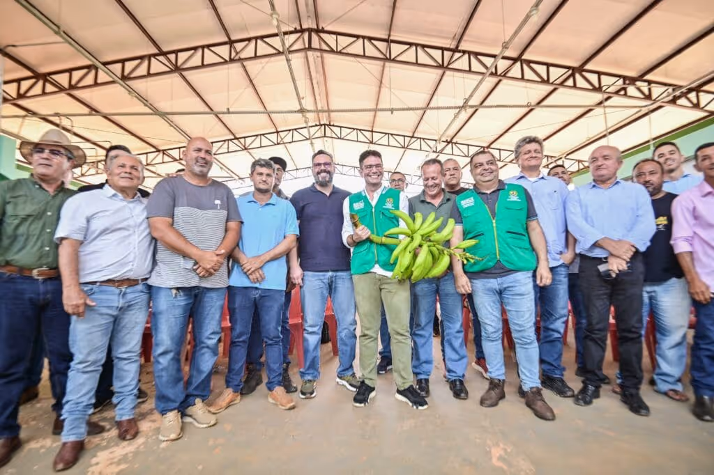 Casa de Embalagens de Banana, em Acrelândia